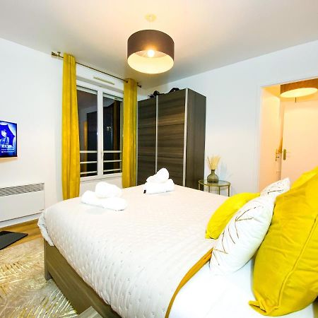 The Golden House * Parking * Garden Appartement Corbeil-Essonnes Buitenkant foto