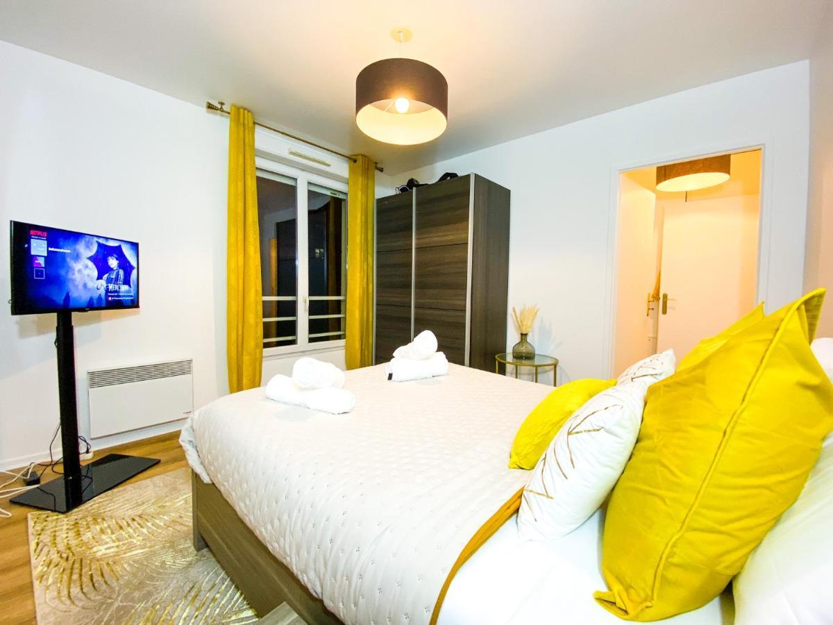 The Golden House * Parking * Garden Appartement Corbeil-Essonnes Buitenkant foto